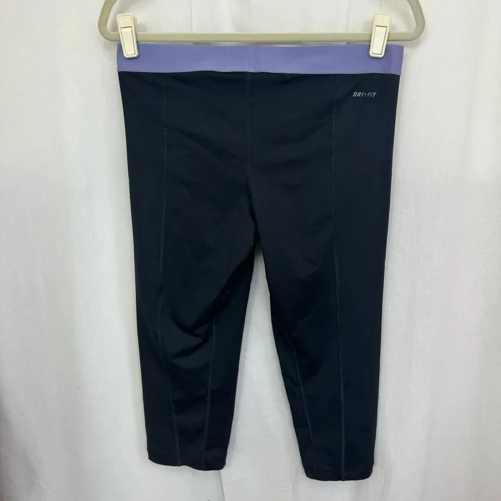 NEW Nike Pro Women’s Capri Two Tone Purple Leggings Pants Size L - Picture 5 of 9